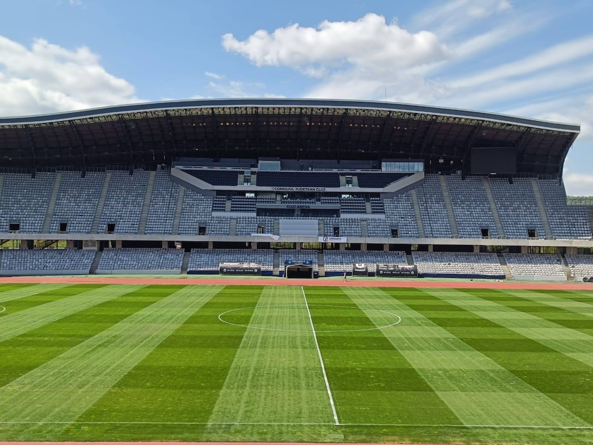 Gazonul de pe Cluj Arena