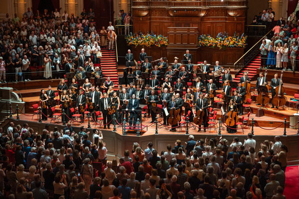 Romanian Chamber Orchestra revine la Cluj cu un concert-eveniment dirijat de Gabriel Bebeșelea / Foto: Romanian Chamber Orchestra