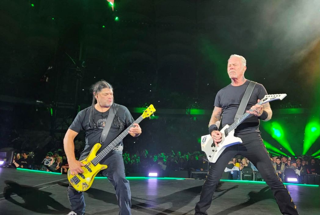 Robert Trujillo și James Hetfield