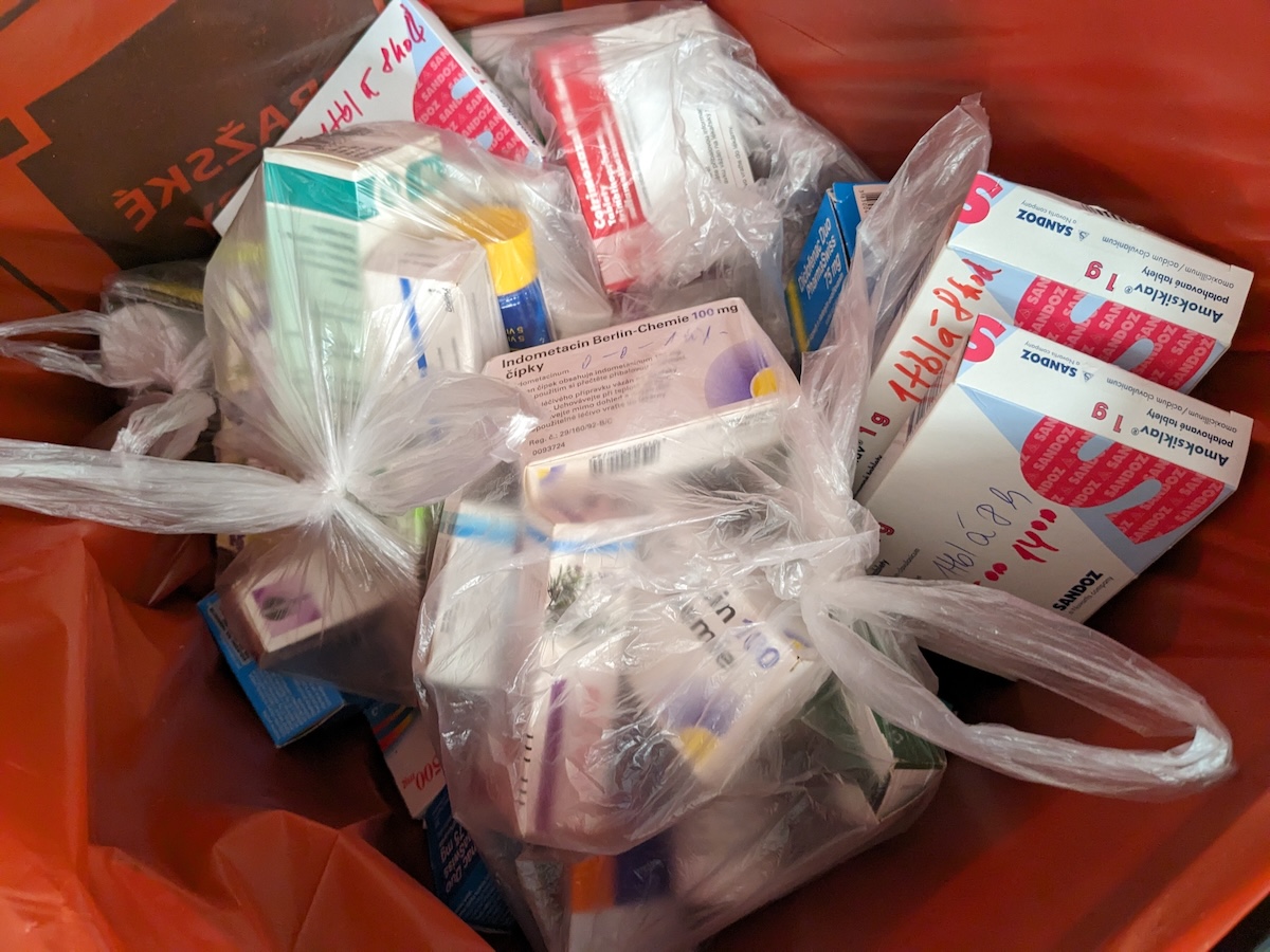 NU aruncați medicamentele expirate/neutilizate la gunoi | Foto: DepositPhotos.com / Fotografie ilustrativă