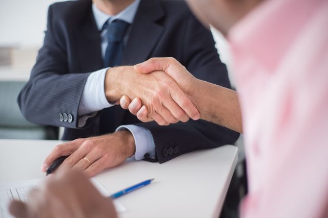 Angajatorii vor fi obligați să justifice diferențele de salariu. | Foto: Pexels