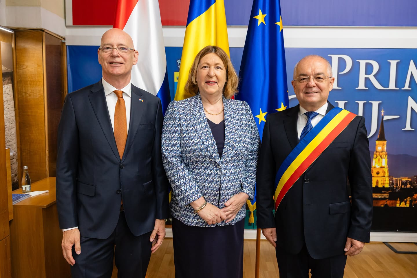 Primarul Emil Boc a avut o întâlnire oficială cu ambasadoarea Regatului Țărilor de Jos în România