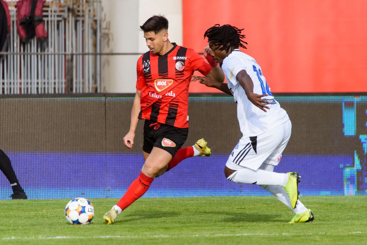 Anderson Ceara (stânga) a fost dorit de CFR Cluj / Foto: FK Csikszereda Facebook