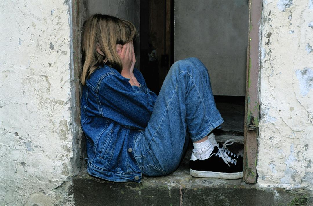 Legea s-a schimbat. Părinții care își pun copiii în pericol riscă până la 10 ani de închisoare. Care sunt noile prevederi / Foto: Pexels.com