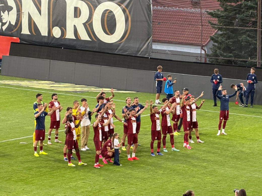 CFR Cluj ar putea renunţa la un jucător transferat în această vară / Foto: Sergiu CRĂCIUN