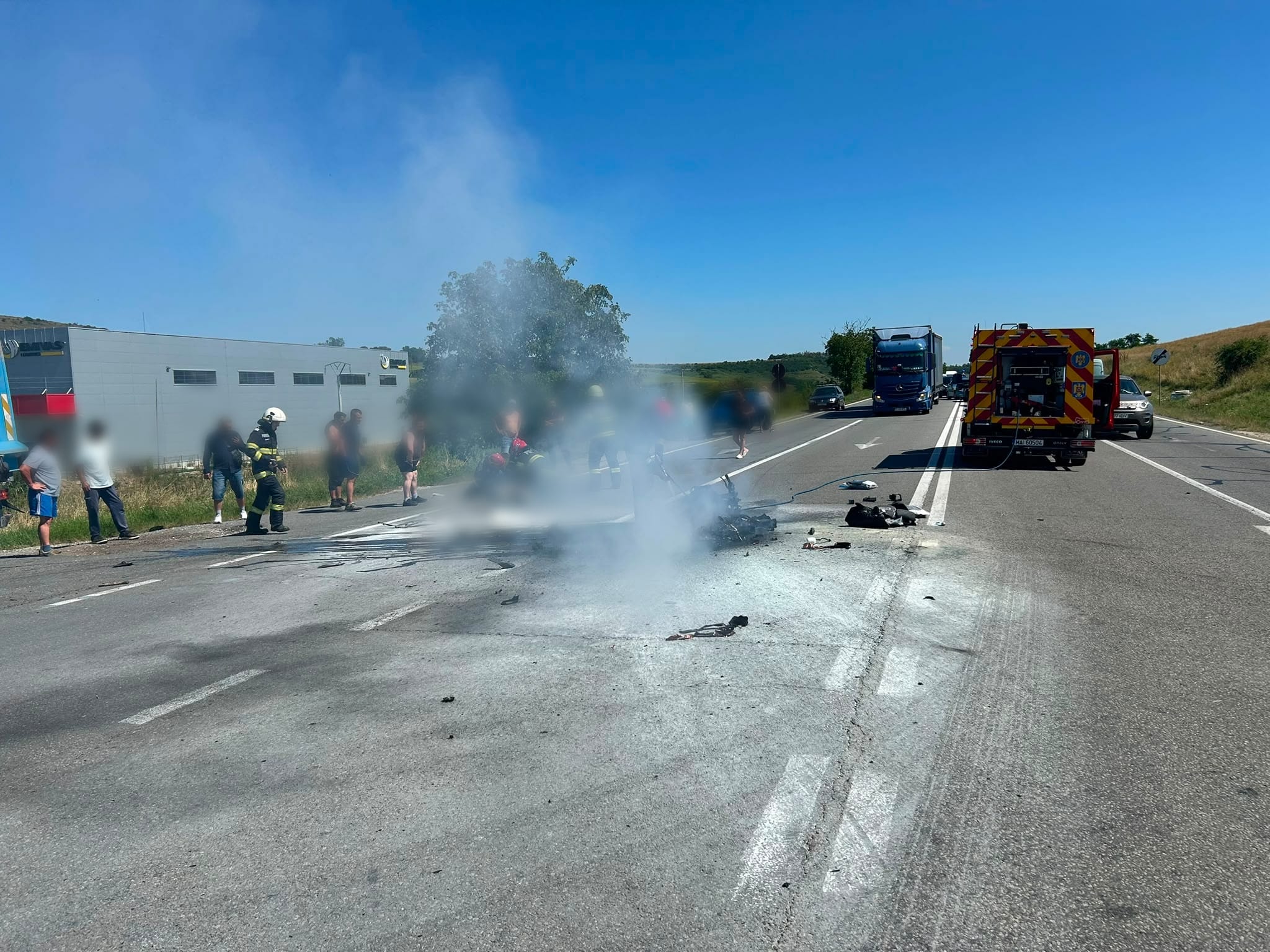 Un motociclist a murit