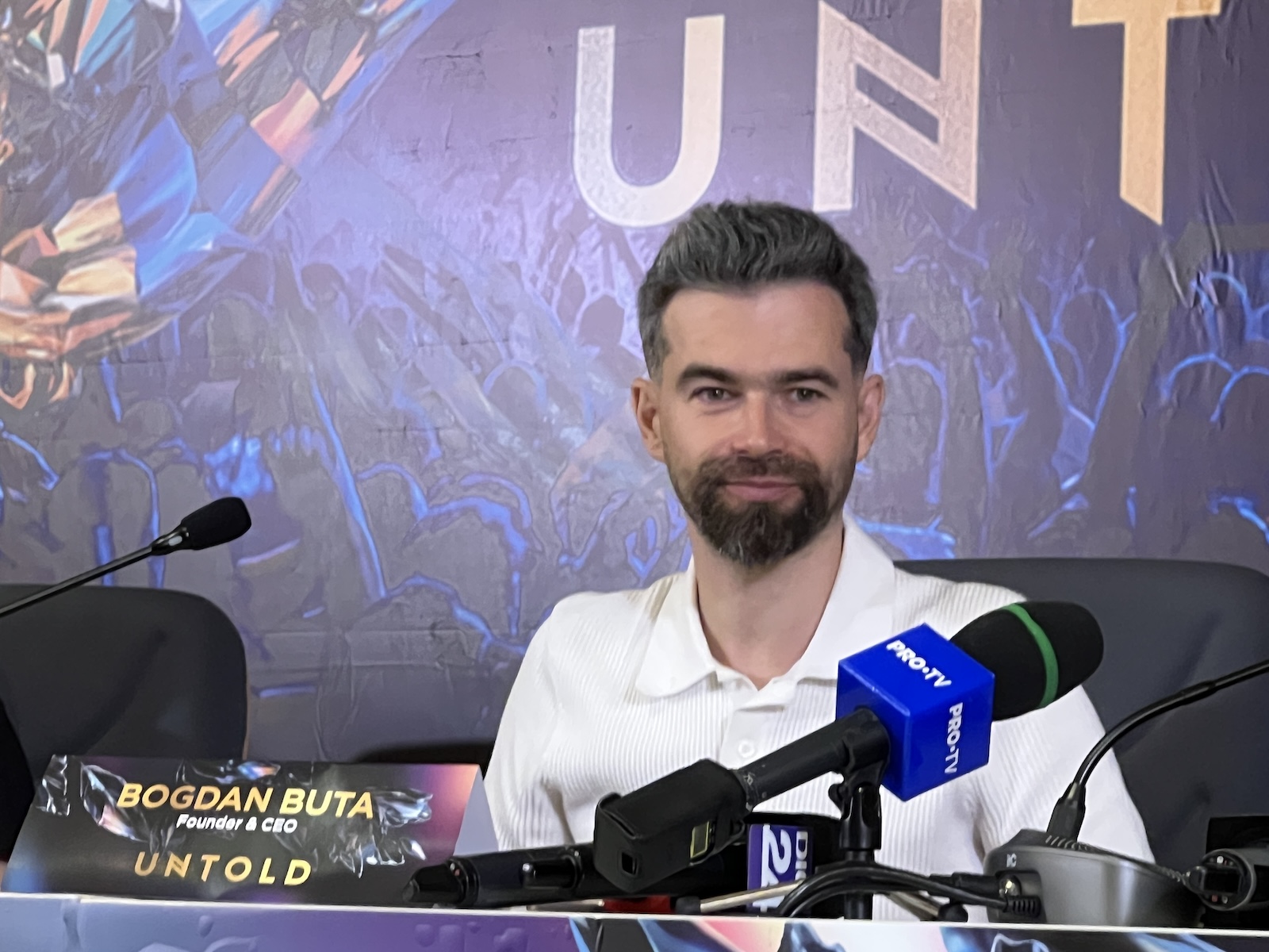 Bogdan Buta (CEO și fondator UNTOLD): „Festivalierii ne arată că lumea noastră poate să fie magică”. Fotografie realizată în august 2025