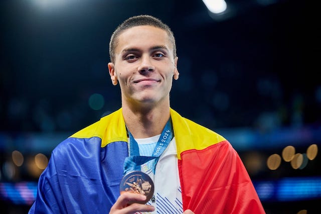 David Popovici a câștigat medalia de aur în proba de 100 de metri liber