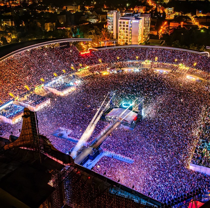 Peste 500.000 de participanți la Untold