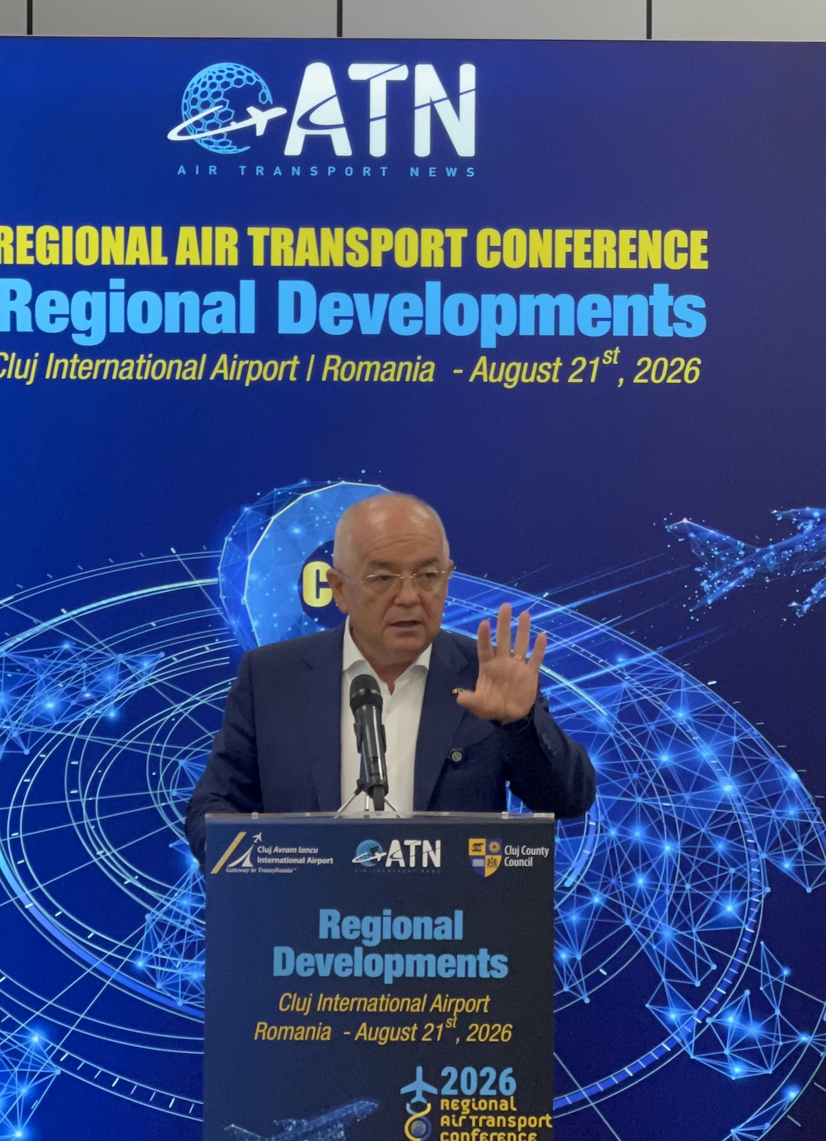 Emil Boc la Regional Air Transport Conference 2026 Este important ca un oraș precum Cluj-Napoca să aibă o conectivitatea bună oferită de aeroport | Foto: Sergiu Tămaș