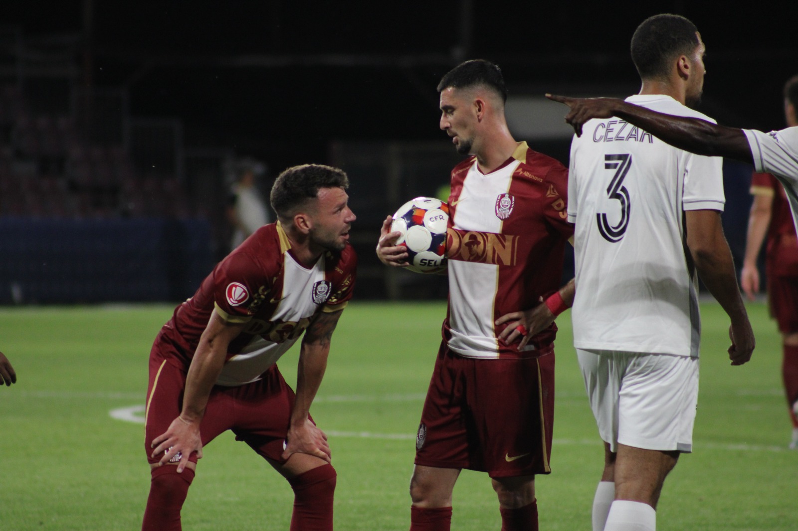 CFR Cluj ar putea rămâne fără doi dintre oamenii de bază ai echipei. Cordea și Korenica