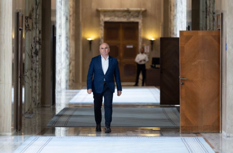 Comisia Europeană cere măsuri ferme pentru compensarea impactului fiscal prin noua lege a salarizării: Extinderea CASS la pensii