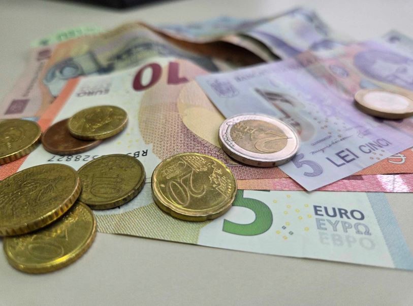 Încrederea în economie crește ușor