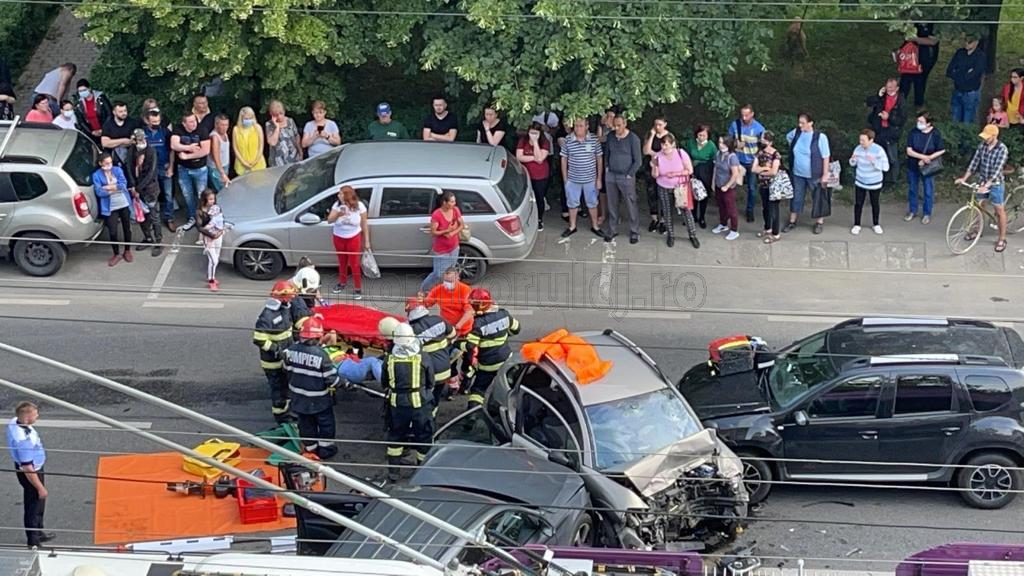 în stare GRAVĂ. GALERIE FOTO