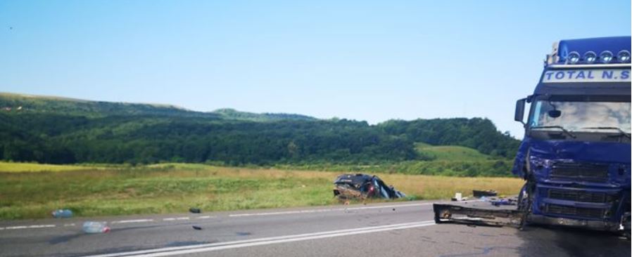 ACCIDENT GRAV pe Centura Vâlcele-Apahida! Trei persoane DECEDATE