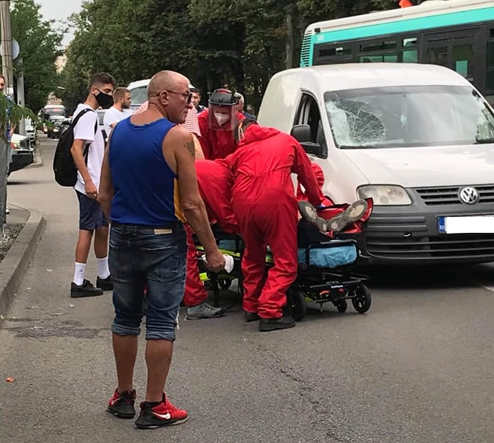 Minor călcat de mașină