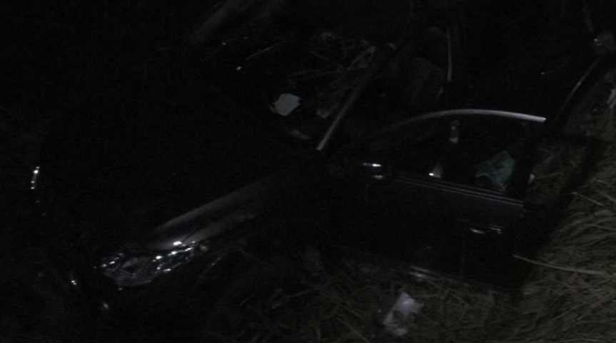 Trei răniți au ajuns la spital după ce un șofer s-a crezut la raliu pe drumul pietruit de la Sucutard