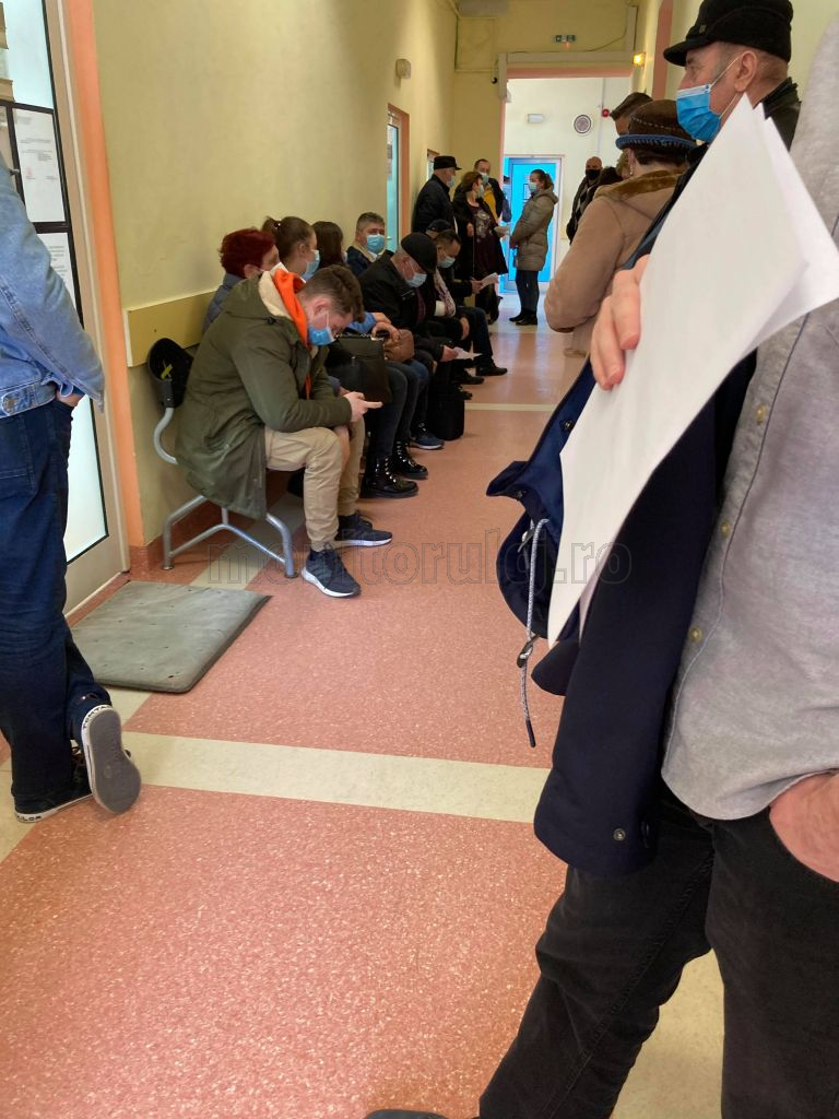 în ciuda EXPLOZIEI de cazuri COVID-19 din Cluj-Napoca