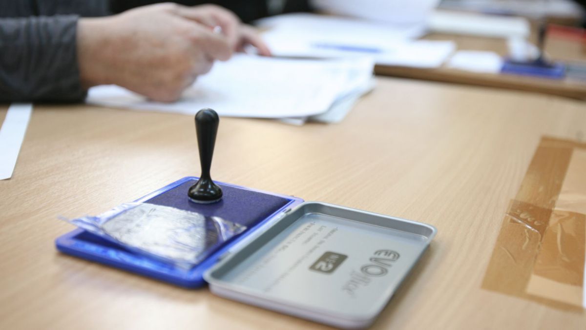 Când vor avea loc alegerile locale și parlamentare