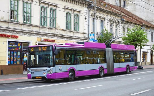 Untold dă peste cap circulația tramvaielor și autobuzelor. Noul program de transport