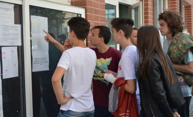 Încă 6 elevi cu medii de 10 la Bacalaureat