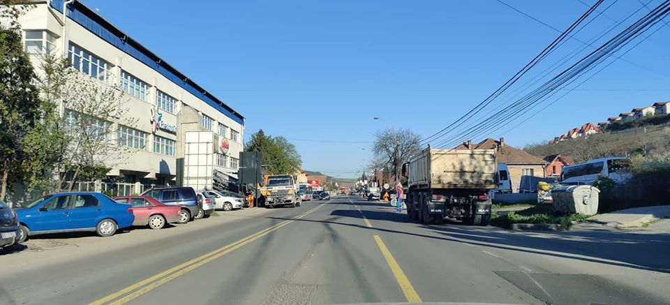 A început calvarul în Baciu. DN 1F