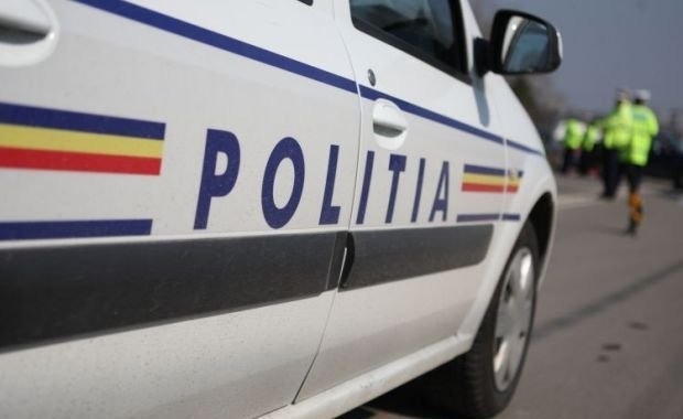 Şofer beat şi cu permisul reţinut