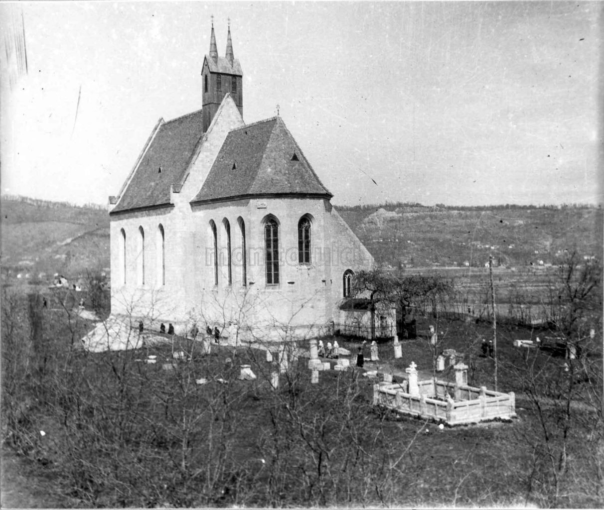 Biserica Calvaria din satul  clujean Mănăștur