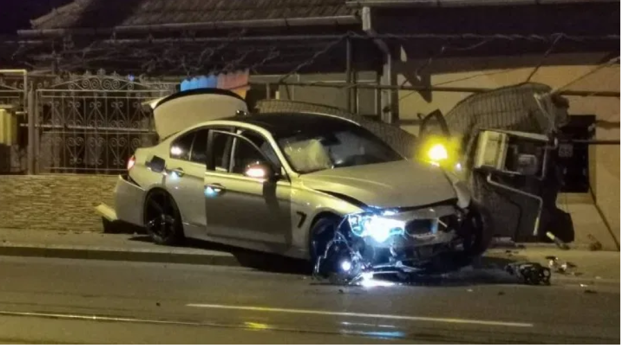 grăbit la ora 22:00