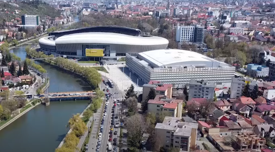 cu 600 medici și studenți UMF Cluj. Boc: „Avantajele sunt colosale”