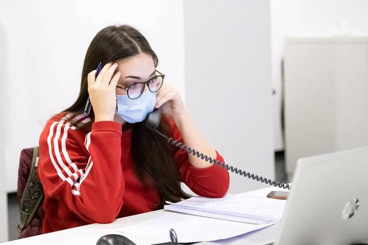 apelat de aproape 9.000 de părinți în primele nouă luni ale anului