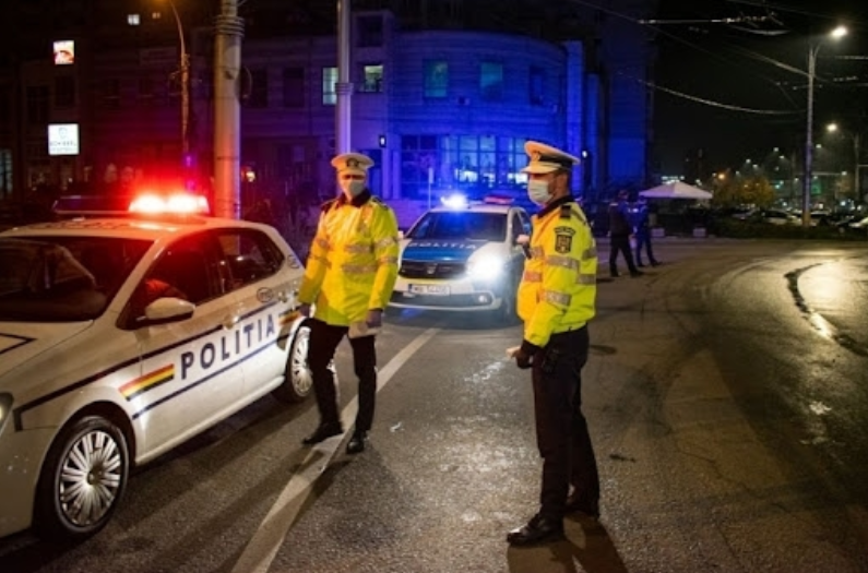 amendat când se grăbea să ajungă la amantă. Bărbatul circula noaptea