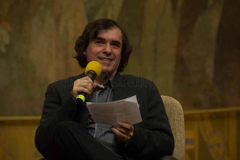 Scriitorul Mircea Cărtărescu: Mă implic în viața comunității pur și simplu ca om