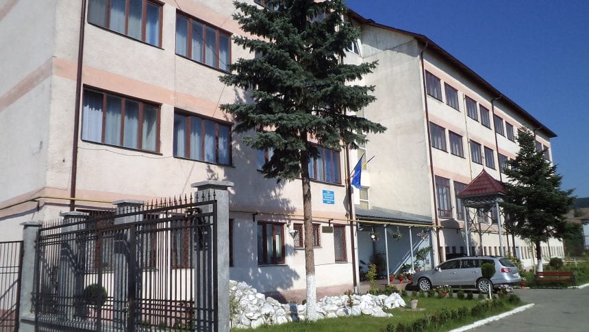 Tânăr de 16 ani
