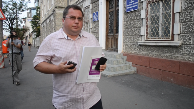 „Să își șteargă rahatul de gură înainte să o deschidă!” Avocat clujean