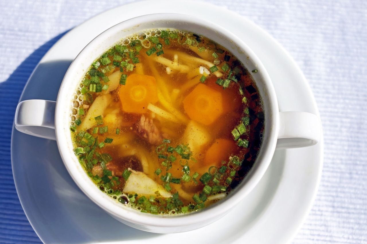 	 Ce ingredient folosim în ciorbă și ne poate îmbolnăvi.