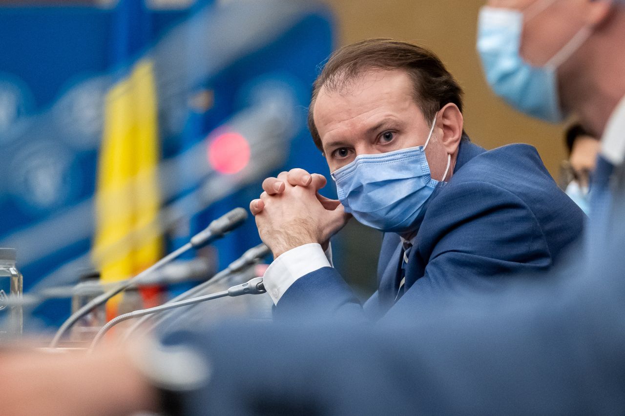 apel la prefecți: „Aș vrea să văd cât mai multe evenimente legate de vaccinare”