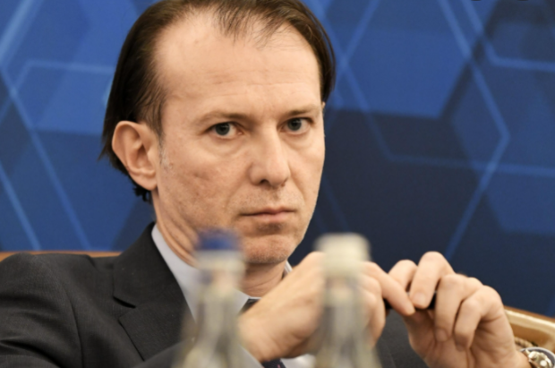 Premierul a demis prefecții și subprefecții USR PLUS