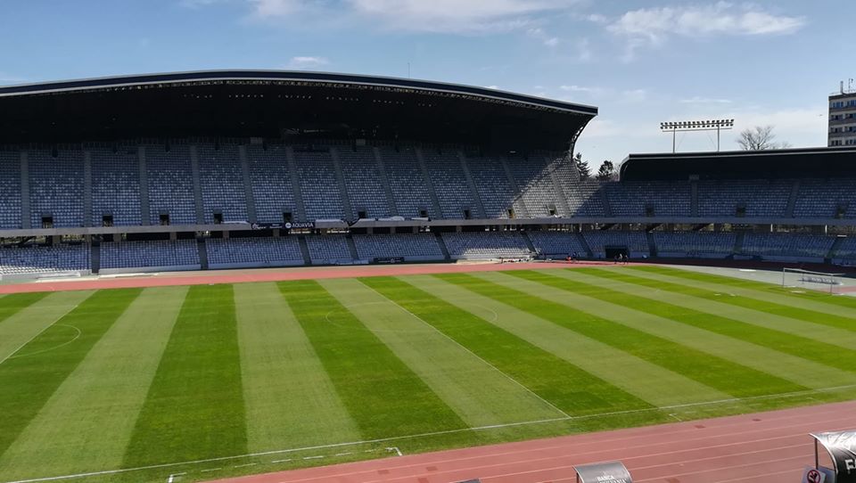 După „gazon ca pe San Siro”