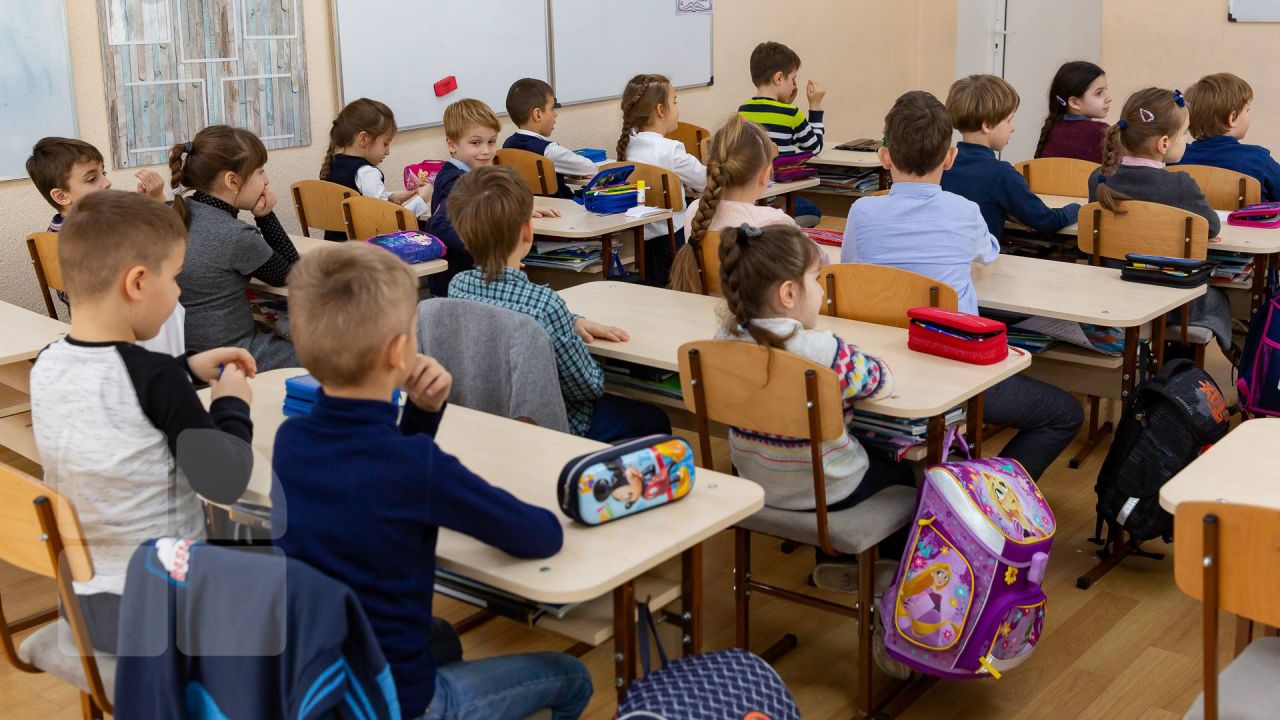 Școlile SE REDESCHID pe 8 februarie! Care sunt cele trei scenarii de funcționare?