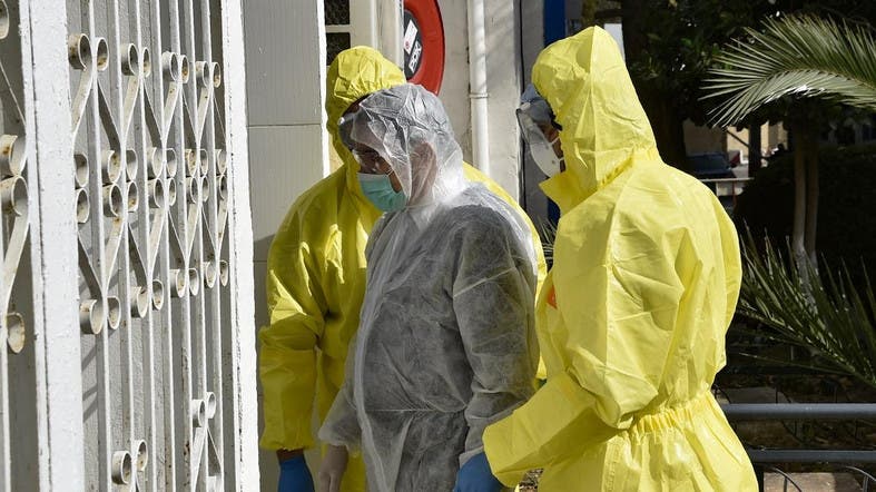 16 pacienți cu CORONAVIRUS