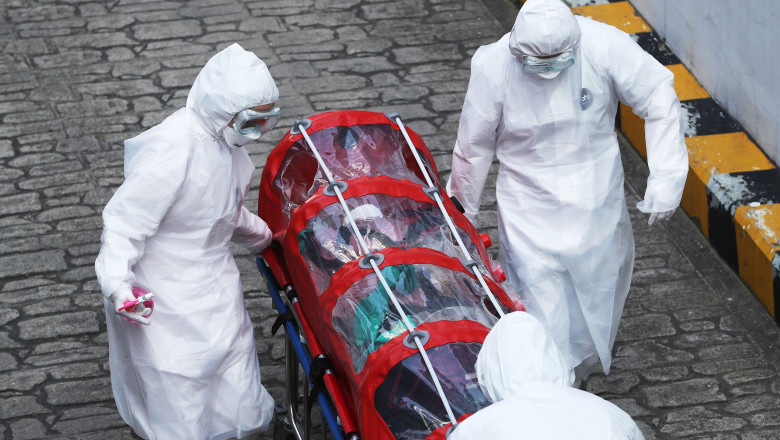 iar 13 persoane infectate au murit