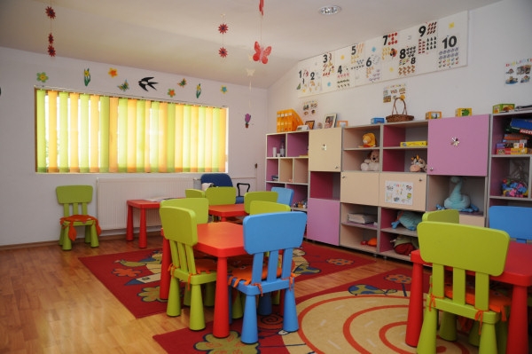 Licitație de peste 6