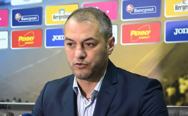 noul selecționer al echipei României de fotbal feminin