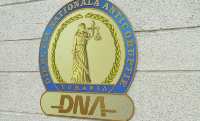 DNA: Aproape 1.500 de inculpați trimiși în judecată în dosare de abuz în serviciu în ultimii 10 ani
