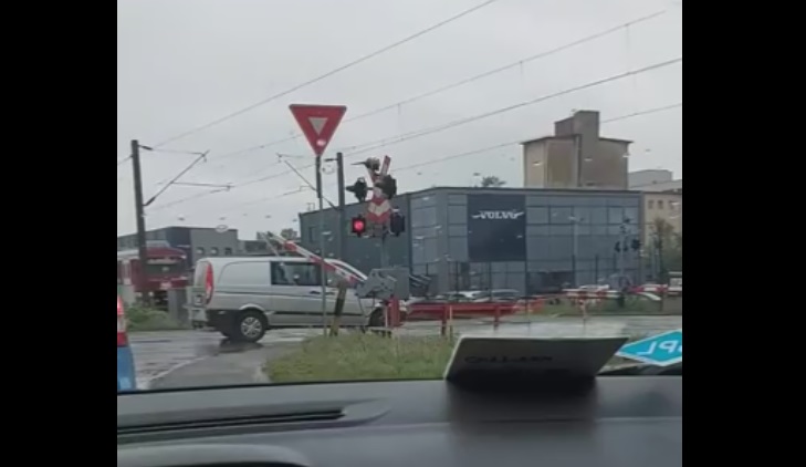 la calea ferată de pe Tăietura Turcului
