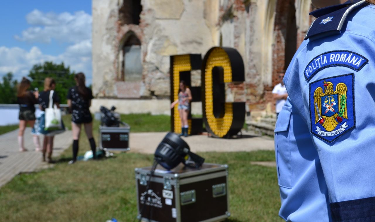 Desfăşurare MASIVĂ de forţe la Electric Castle. Peste 1000 de jandarmi şi poliţişti au fost trimişi la Bonţida