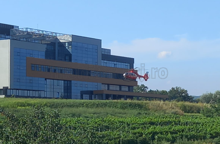 transportată la spital cu elicopterul SMURD
