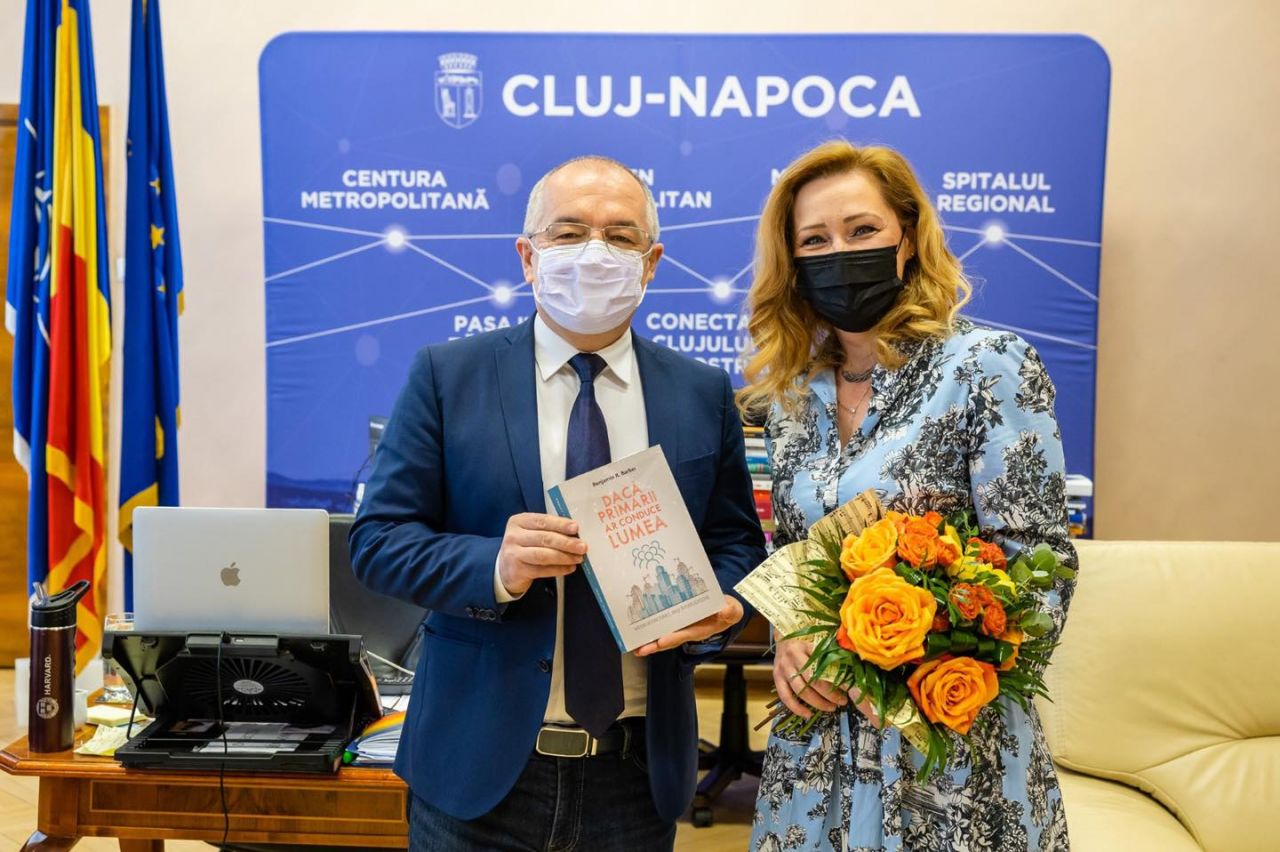 lecții de administrație pentru „începători”. S-a întâlnt cu Elena Lasconi: „Un primar care inspiră oamenii prin viziune”