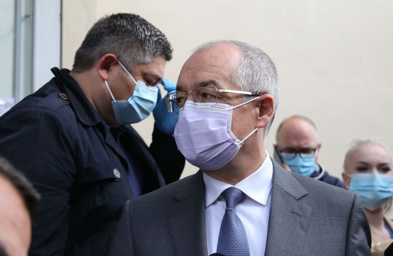 Emil Boc a anunțat că cele 13 centre de vaccinare anti-COVID din Cluj-Napoca sunt pregătite